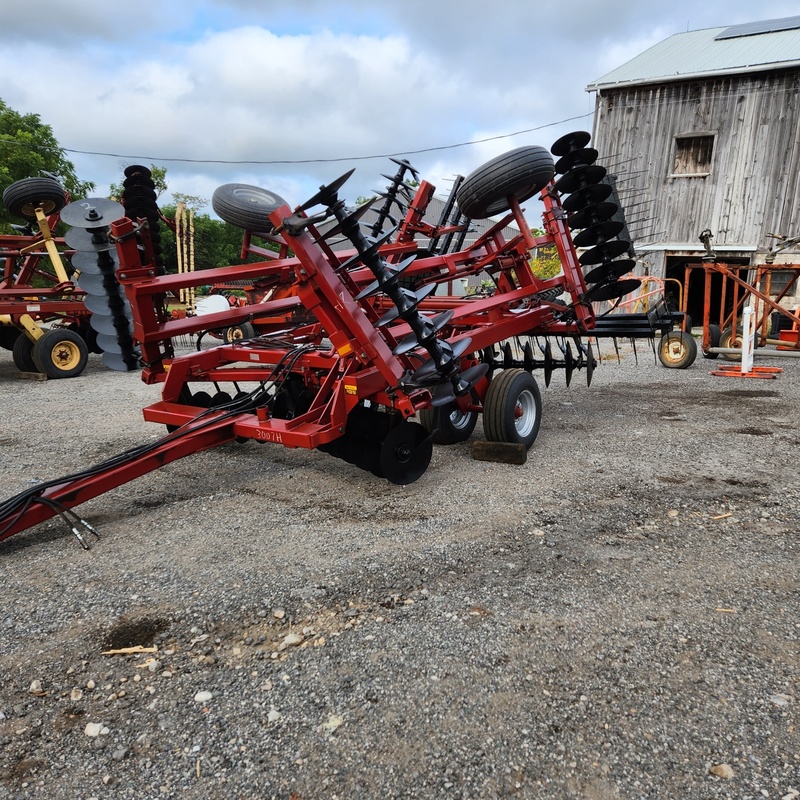 Discs  Case IH 3900 Disc Photo