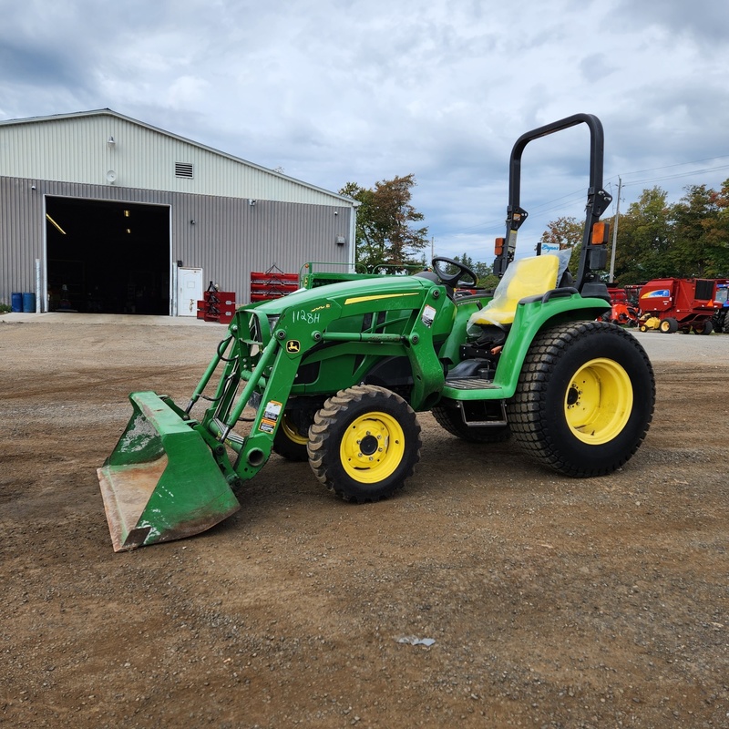 John Deere 3038E Tractor