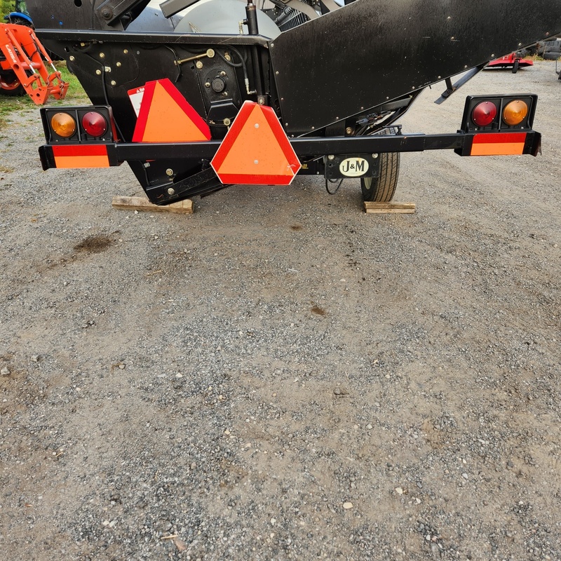 Combines & Harvesting Equipment  J&M HT874 Header Cart Photo