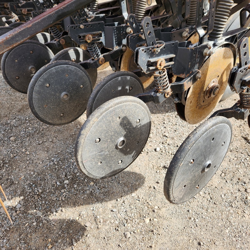 Planting Equipment  Tye 2015 No-Till Drill  Photo