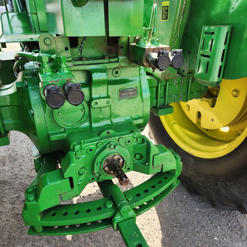 Tractors - Farm  John Deere 4010 Tractor Photo