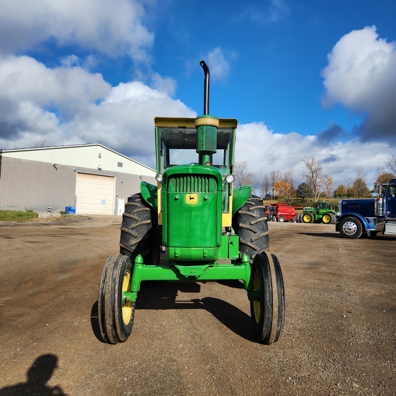 Tractors - Farm  John Deere 4010 Tractor  Photo