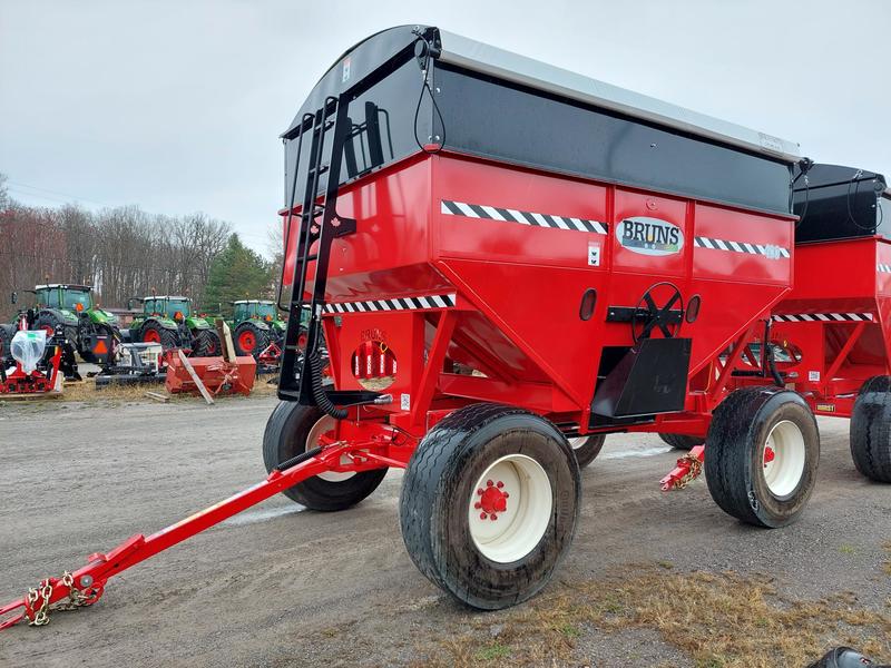 Attachments  Bruns Gravity Wagon 400 BU Photo