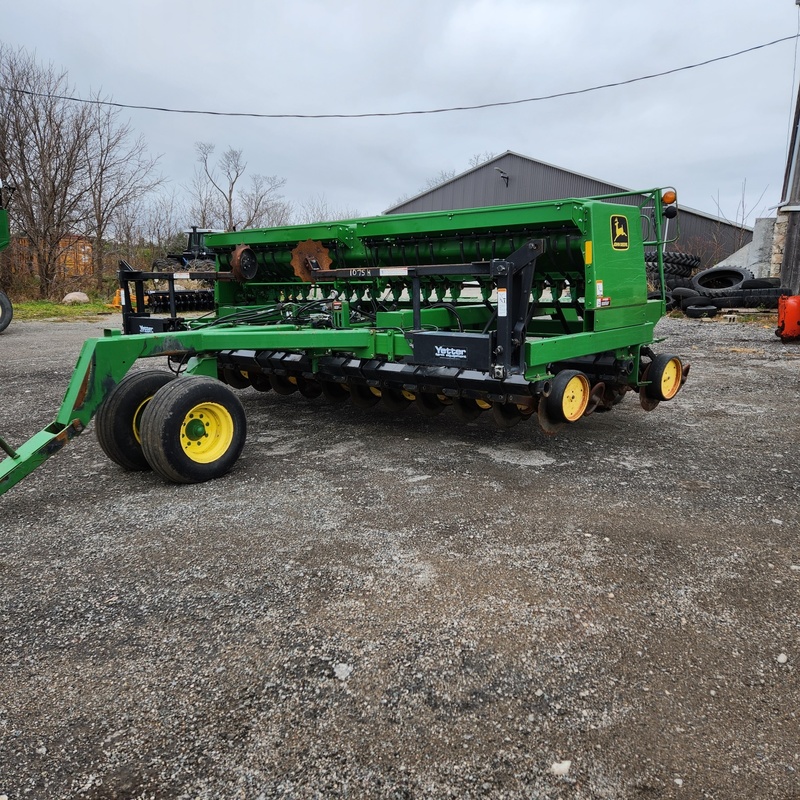 bryan-s-farm-john-deere-750-no-till-drill