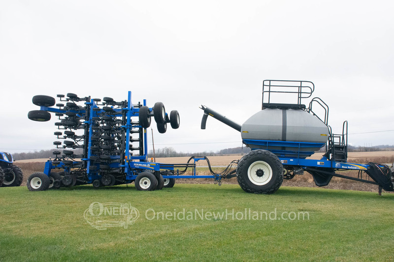 Planting Equipment  2020 New Holland P2080 Air Drill Photo