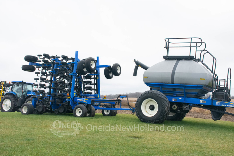 Planting Equipment  2020 New Holland P2080 Air Drill Photo