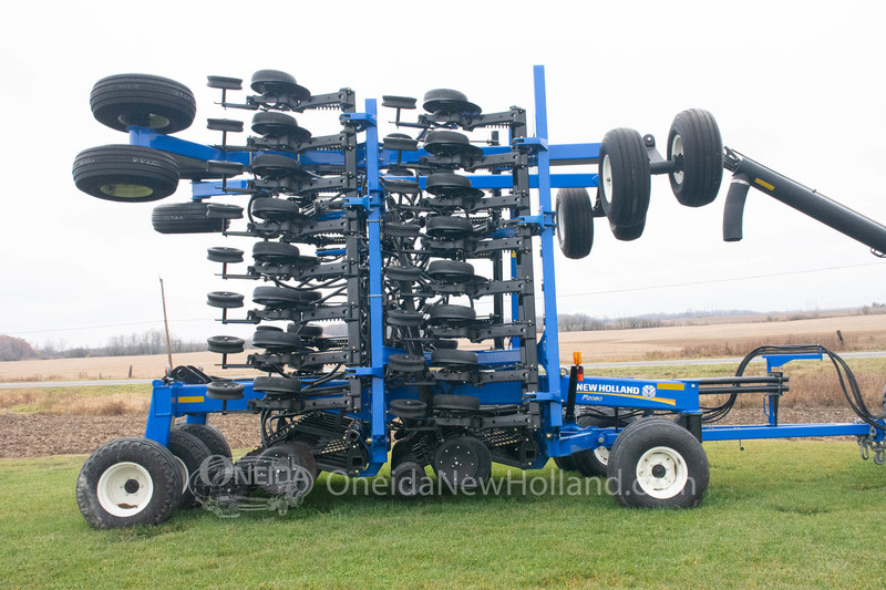 Planting Equipment  2020 New Holland P2080 Air Drill Photo