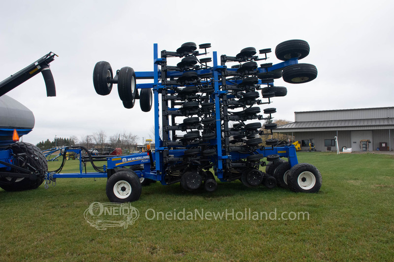 Planting Equipment  2020 New Holland P2080 Air Drill Photo