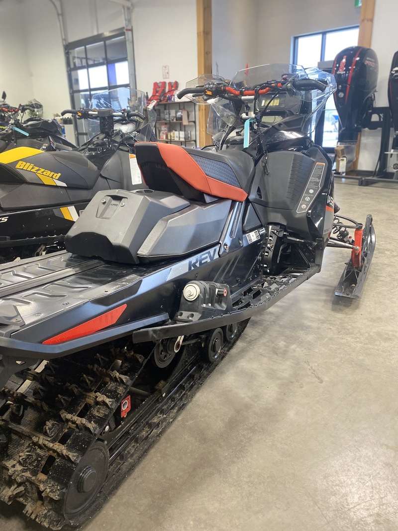 PWCs  2020 Ski-Doo MXZ X RS 850 E-TEC Snowmobile Photo