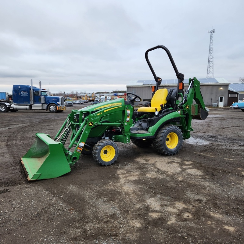 BRYAN'S FARM John Deere 1025R Tractor/Backhoe
