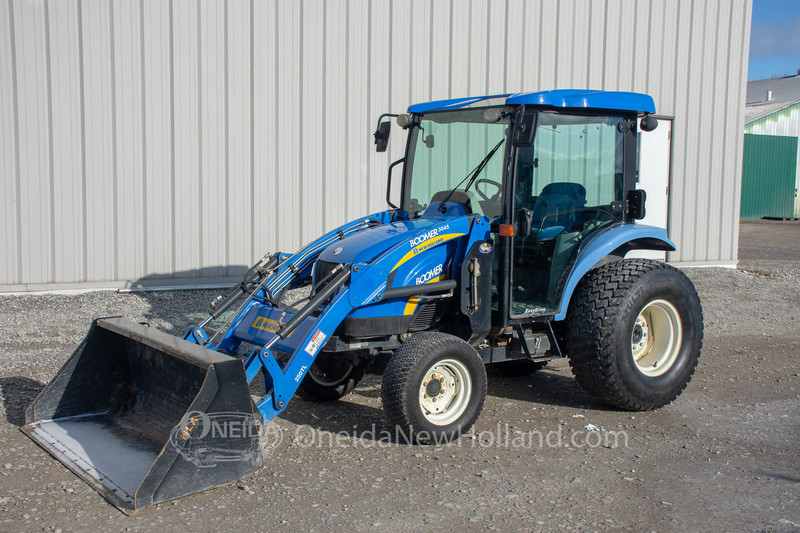 Tractors  2010 New Holland Boomer 3045 with Loader Photo