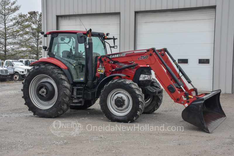 Tractors  2011 Case IH MAXXUM 125 Tractor & Loader Photo