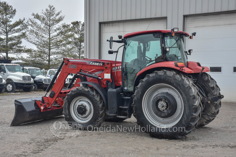 Tractors  2011 Case IH MAXXUM 125 Tractor & Loader Photo