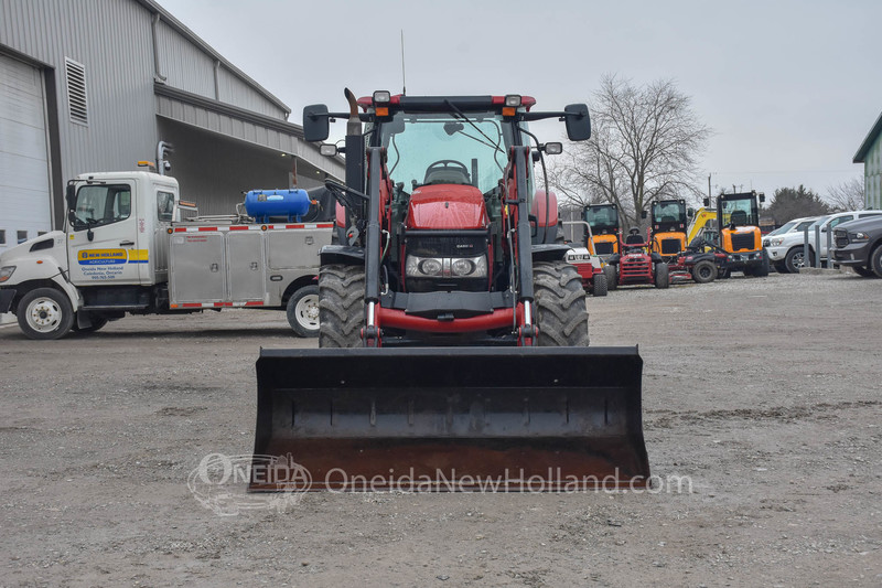 Tractors  2011 Case IH MAXXUM 125 Tractor & Loader Photo