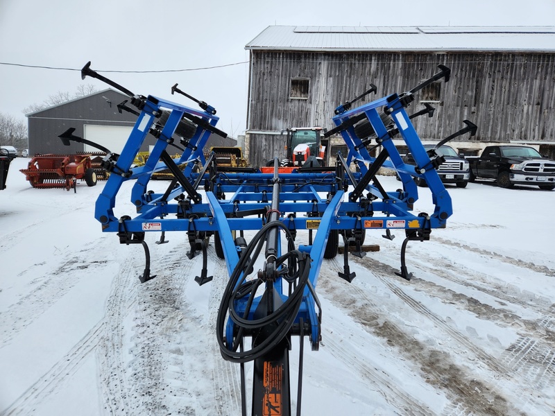 Cultivators  DMI Tigermate Cultivator   Photo