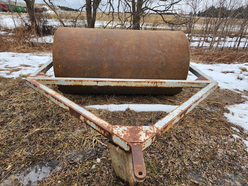 Other Farm Equipment  Smooth Drum 6' - 6" Roller  Photo