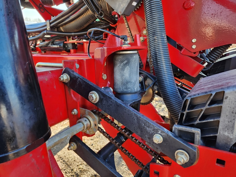 Planting Equipment  Case IH 1250 Corn Planter  Photo