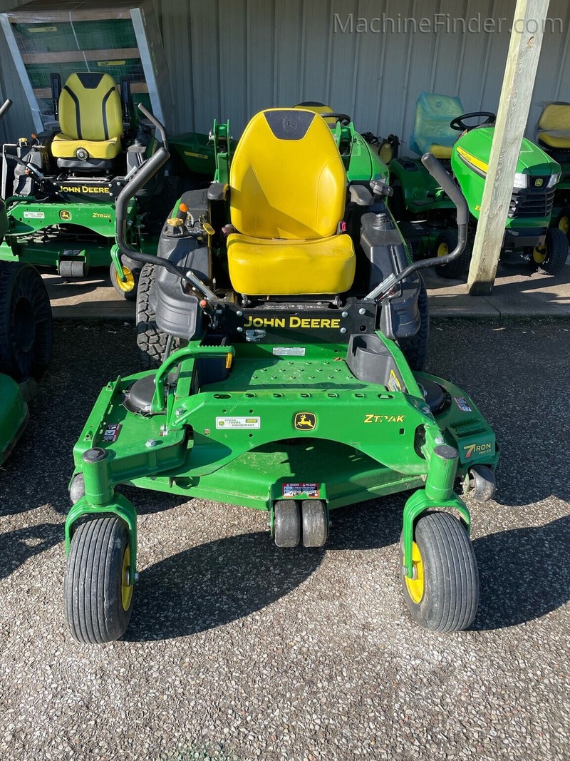 Property Maintenance  2020 JOHN DEERE Z955M Zero-Turn Mower Photo