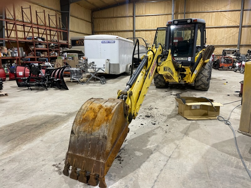 Landscape & Construction  2012 New Holland B95B Backhoe - We Finance All Types of Credit! Photo