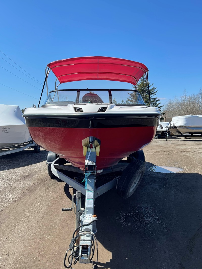 Boats   2017 Yamaha Marine SX210 Bowrider Jetboat Photo