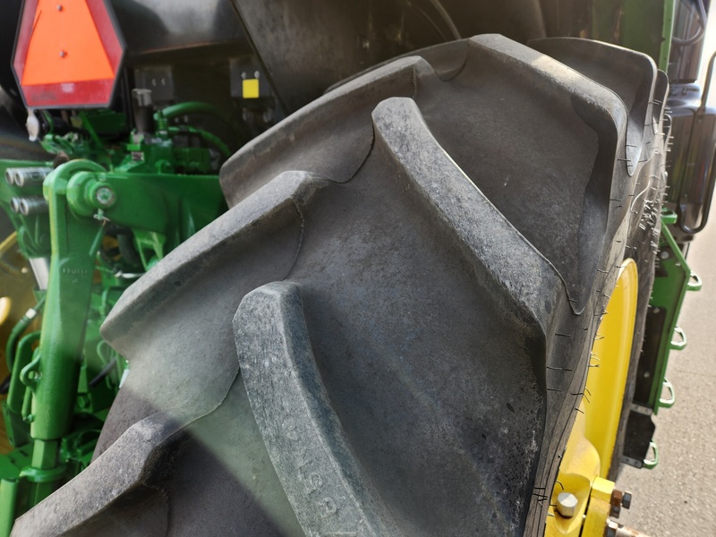 Tractors - Farm  John Deere 6175M Tractor  Photo