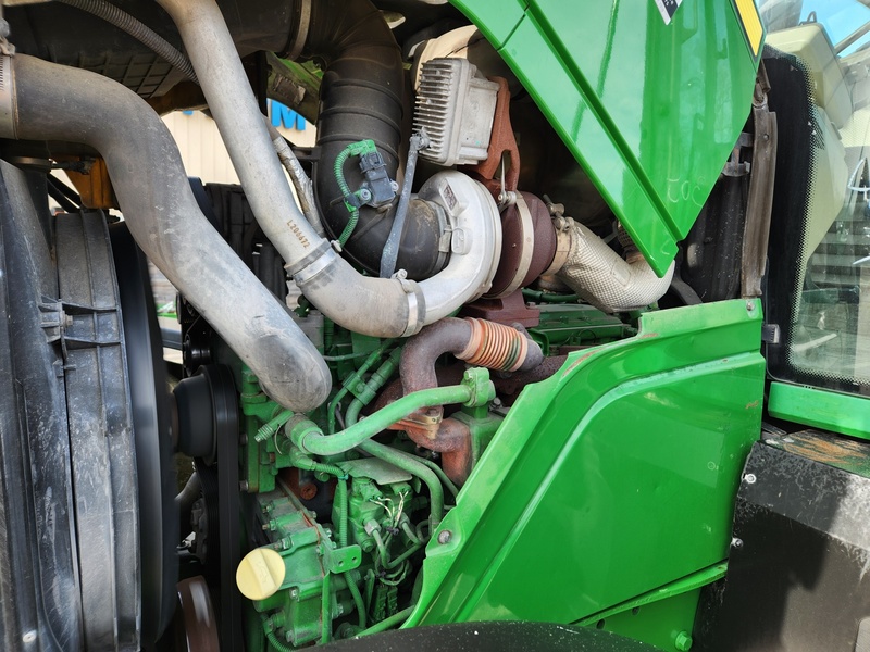 Tractors - Farm  John Deere 6175M Tractor  Photo