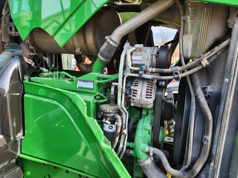 Tractors - Farm  John Deere 6175M Tractor  Photo