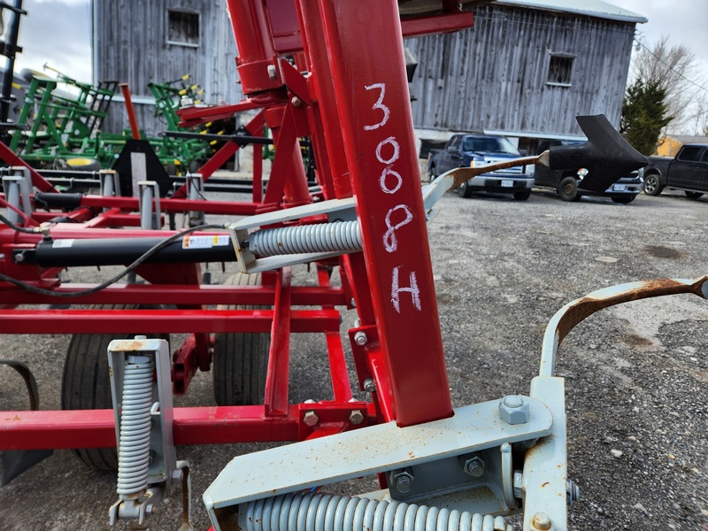 Cultivators  Wil-Rich 2800 Cultivator Photo