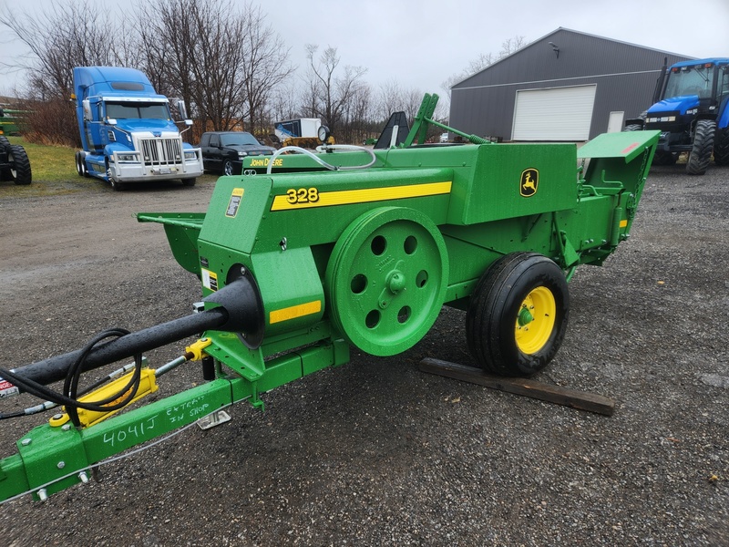 Hay Equipment  John Deere 328 Baler Photo