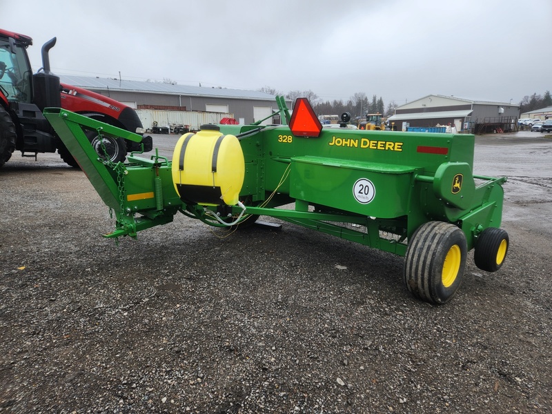 Hay Equipment  John Deere 328 Baler Photo