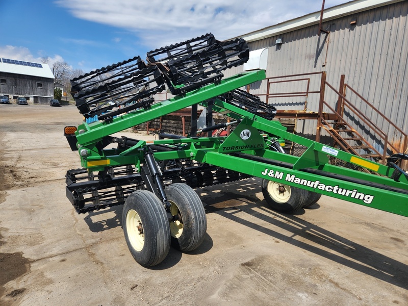 Tillage Equipment  J&M TF212 Rolling Harrow  Photo