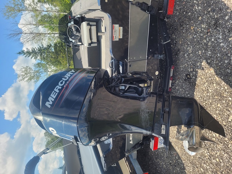 Boats  2014 Legend 16 XGS with Mercury 90hp Photo