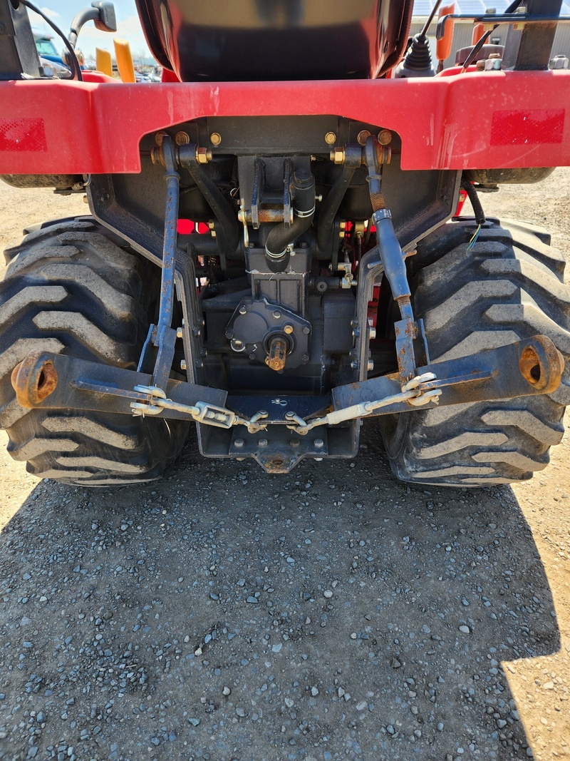 Tractors - Compact  Massey Ferguson GC2400 Tractor  Photo