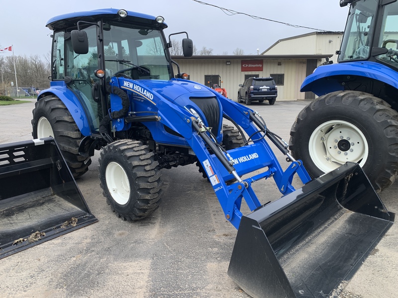 New Holland Boomer 55 Tractor Loader 