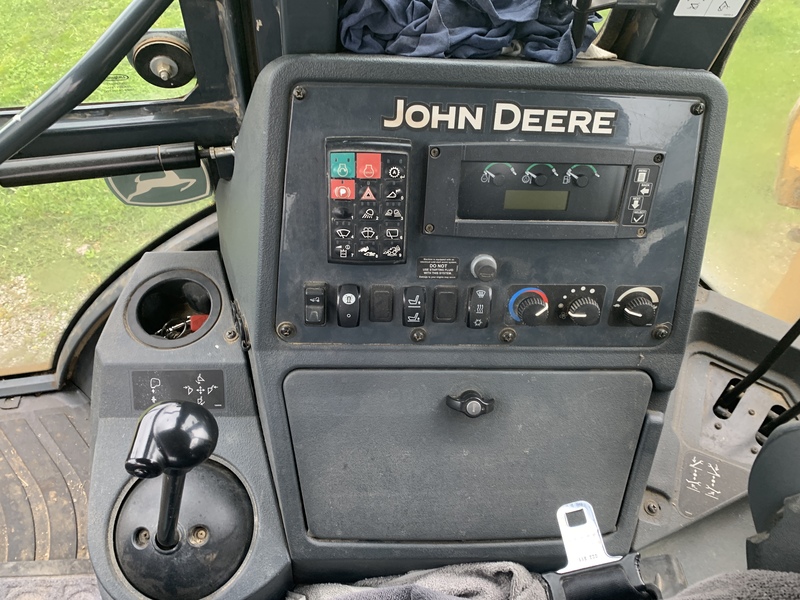 John Deere 310SK Loader Backhoe - 1750hrs ! 