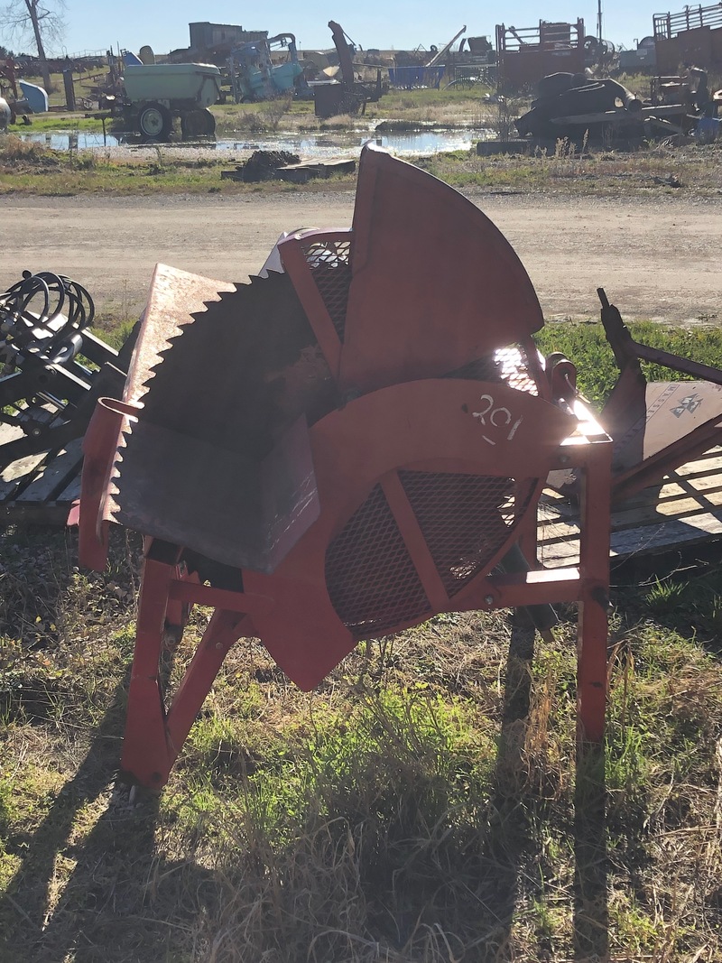 Miscellaneous  3pt Buzz Saw Photo