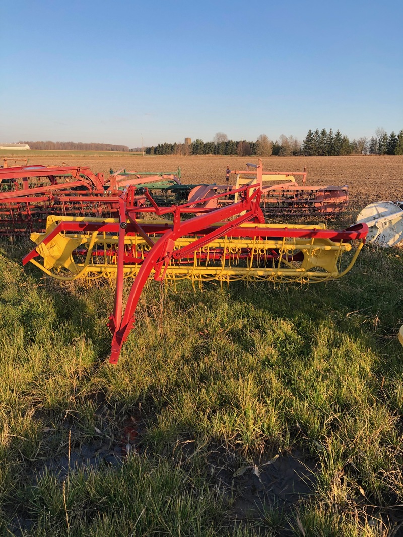 Hay/Forage/Livestock  New Holland 56 Rake ~ Rollbar Hay Rake Photo