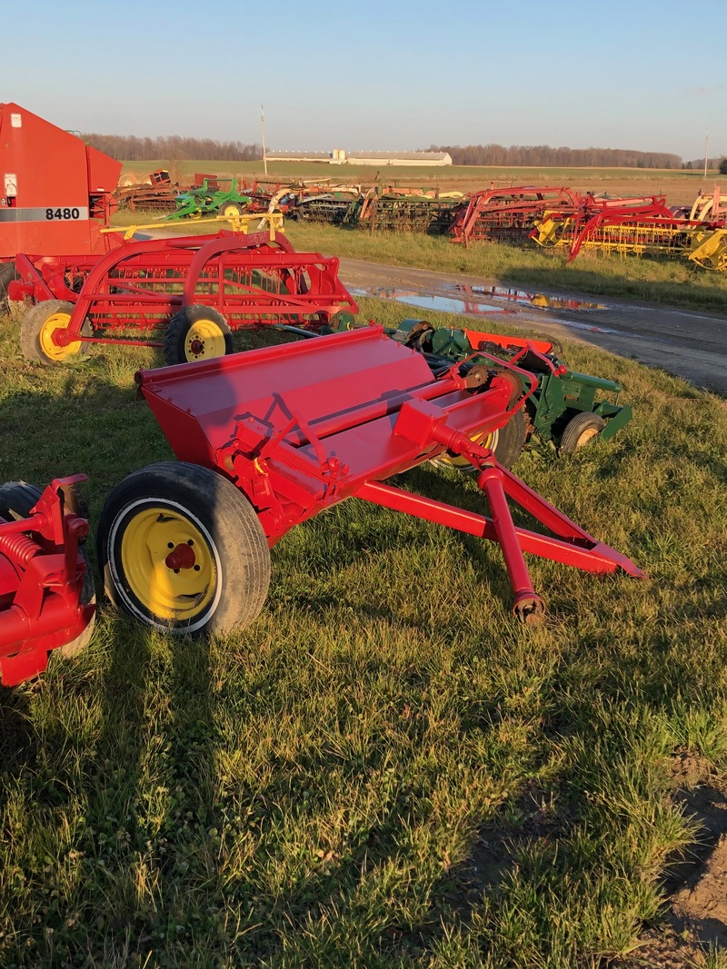 Hay/Forage/Livestock  New Holland 402 ~ Steel Mesh Hay Crimper Photo