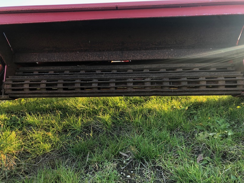 Hay/Forage/Livestock  New Holland 402 ~ Steel Mesh Hay Crimper Photo