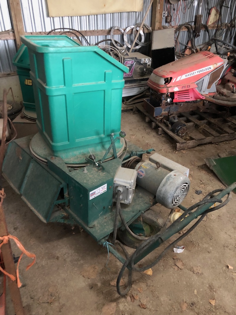 STONEAGE EQUIPMENT WIC Electric Small Square Bale Chopper