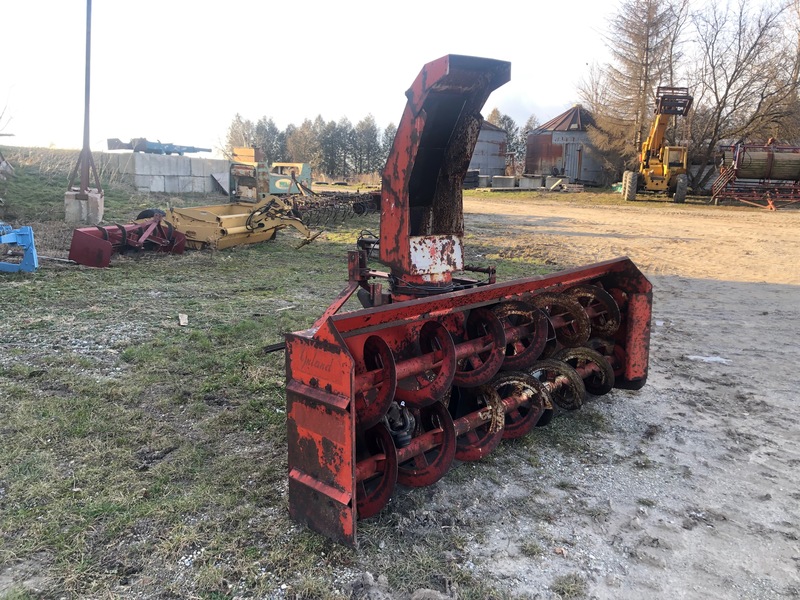 Inland Snow Blower - 102", DA (Double Auger) and Manual Chute