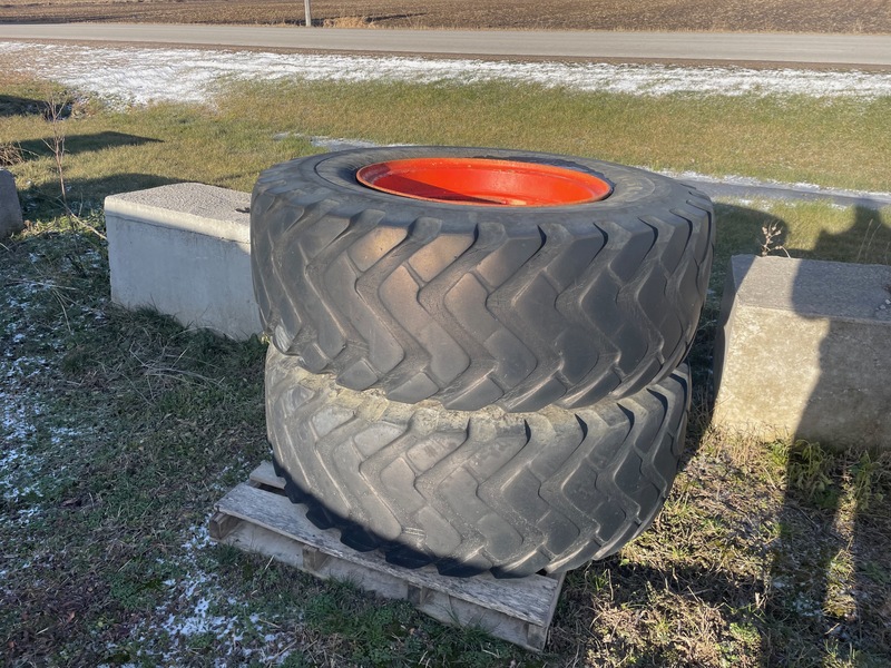 17.5-R25 Tires + Rims
