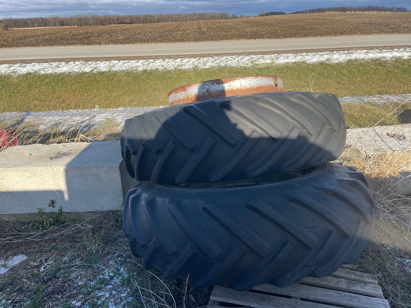 Dual Tires - 18.4-34 (With Hardware)