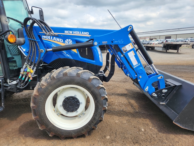 Tractors - Farm  New Holland Workmaster 55 Tractor  Photo