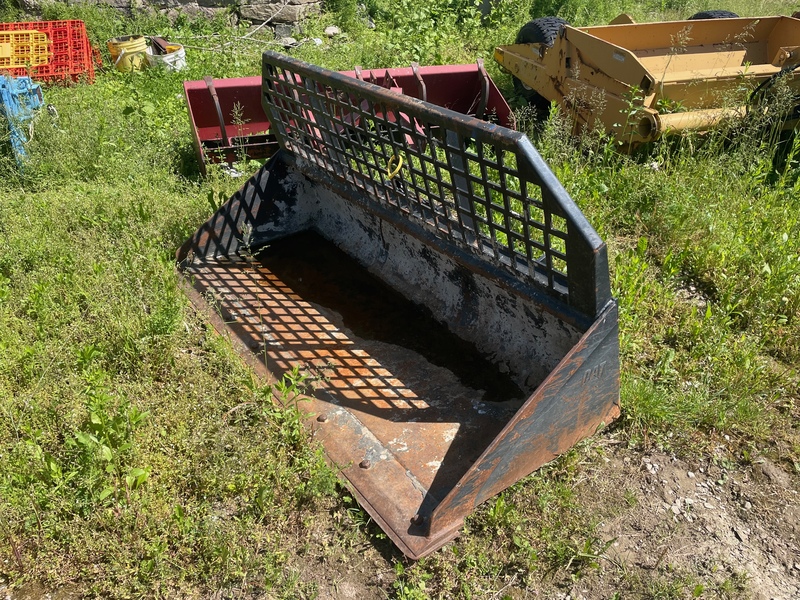 Hay/Forage/Livestock  CAT Low Profile Bucket - Quick Attach and Skid Steer Photo