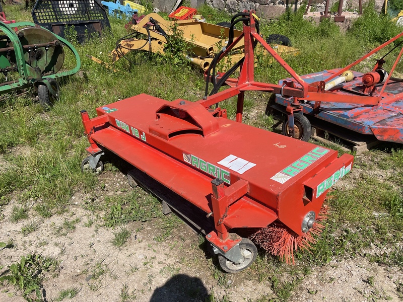 Hay/Forage/Livestock  Agric Hydraulic Sweeper 70" - 3pth Photo