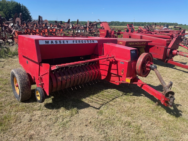 Massey Ferguson 120 Square Baler 