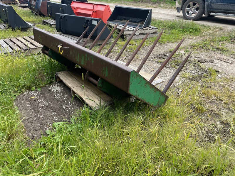 Attachments  John Deere 6.5ft Manure Fork - Quick Attach Photo