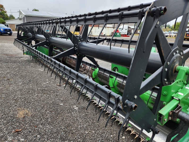 Flex Head  John Deere 920 Flex Head Photo