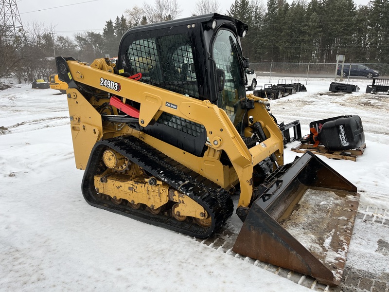 Caterpillar 249D3 Compact Track Loader 